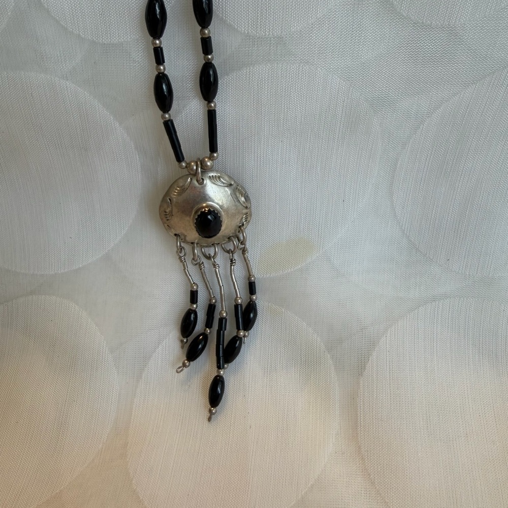 Elegant Black and Silver Pendant Necklace